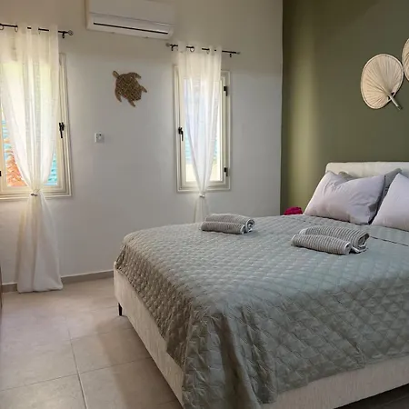 Paphia Olive Pafos