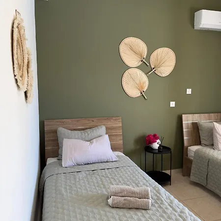 Paphia Olive Apartamento *